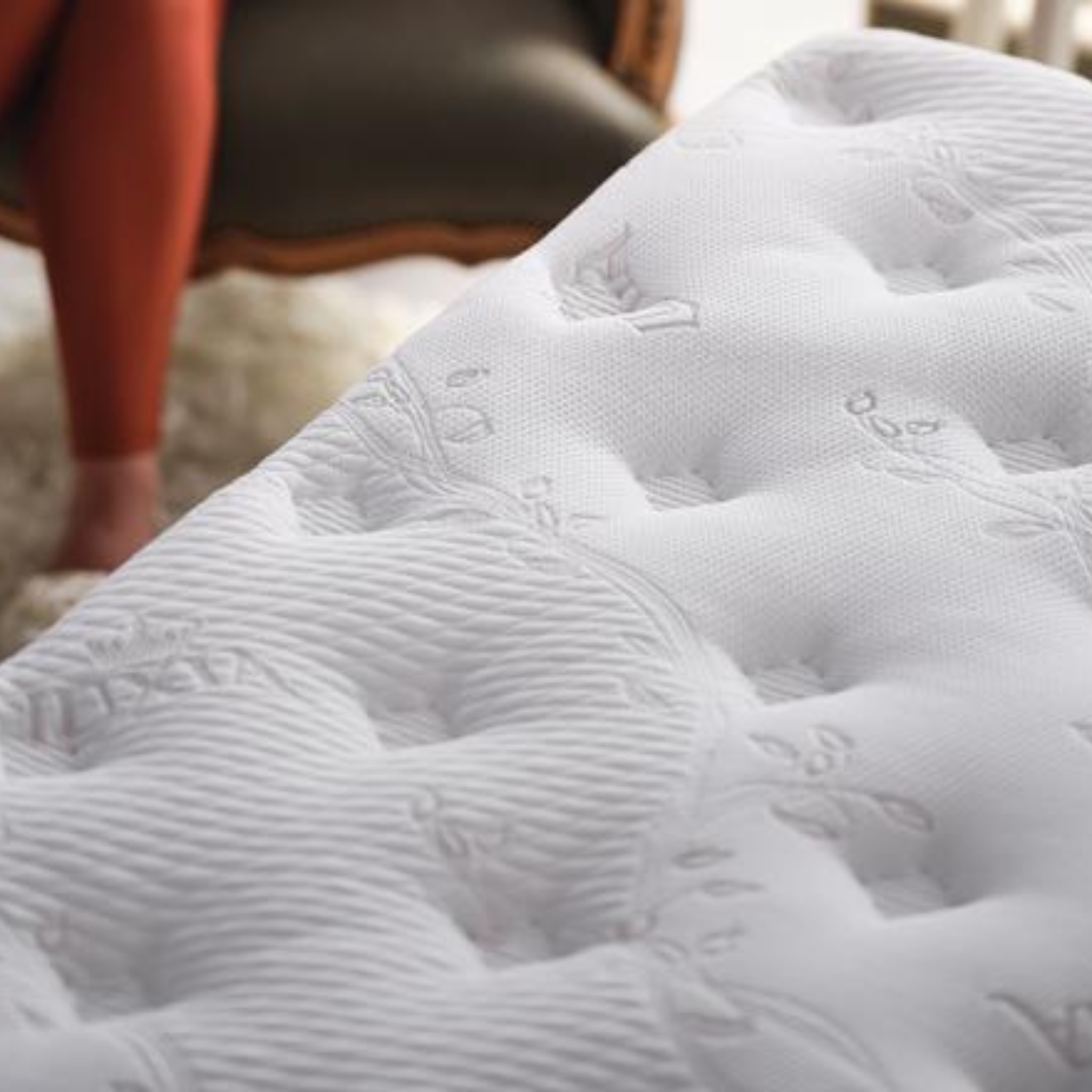 Bambi Luxia Boxspringbett 140x200 cm – H4 Komfort-Pad & Taschenfederkern