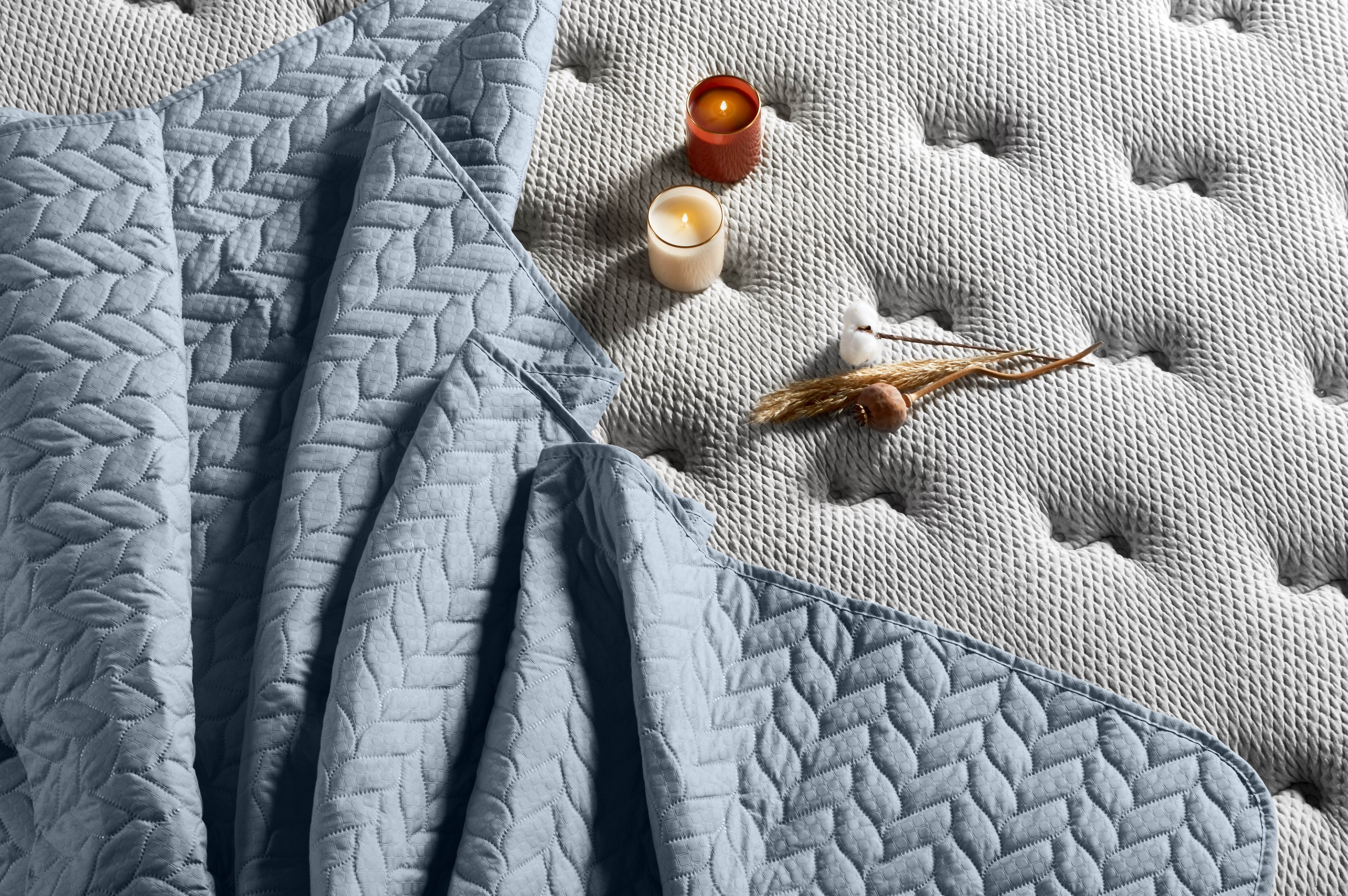 Gowoll Tagesdecke Ultrasonic 150g Mikrofaser | Gesteppte Bettüberwurf | Kuschelig & Vielseitig