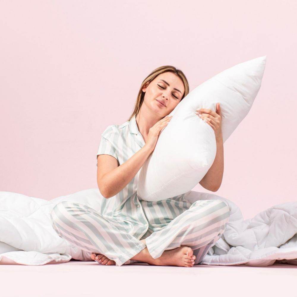 Kopfkissen, Oeko-TEX Zertifiziert Kissen, mit 100% Mikrofaser-Füllung, Waschmaschinengeeignet Schlafkissen