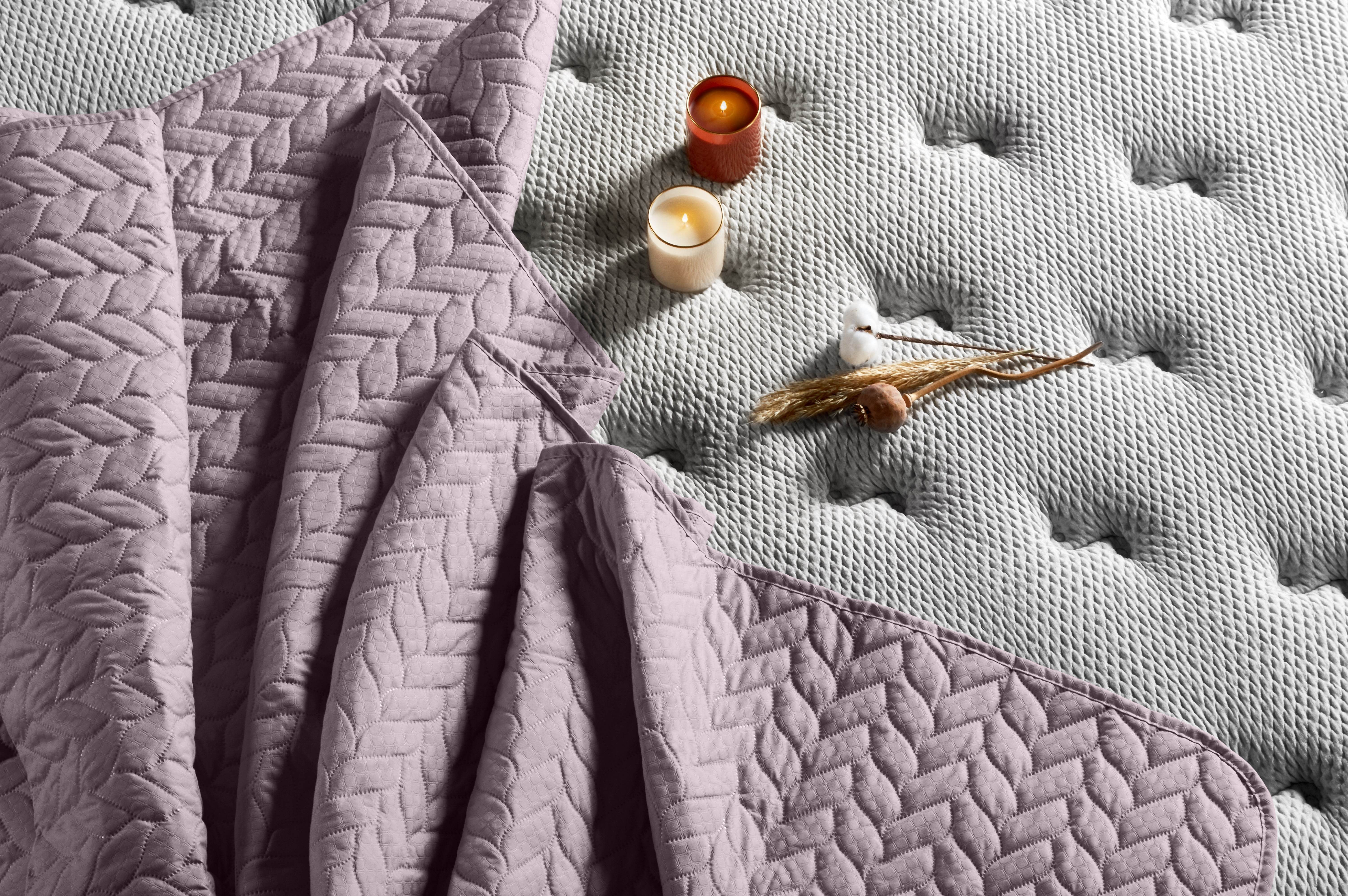 Gowoll Tagesdecke Ultrasonic 150g Mikrofaser | Gesteppte Bettüberwurf | Kuschelig & Vielseitig