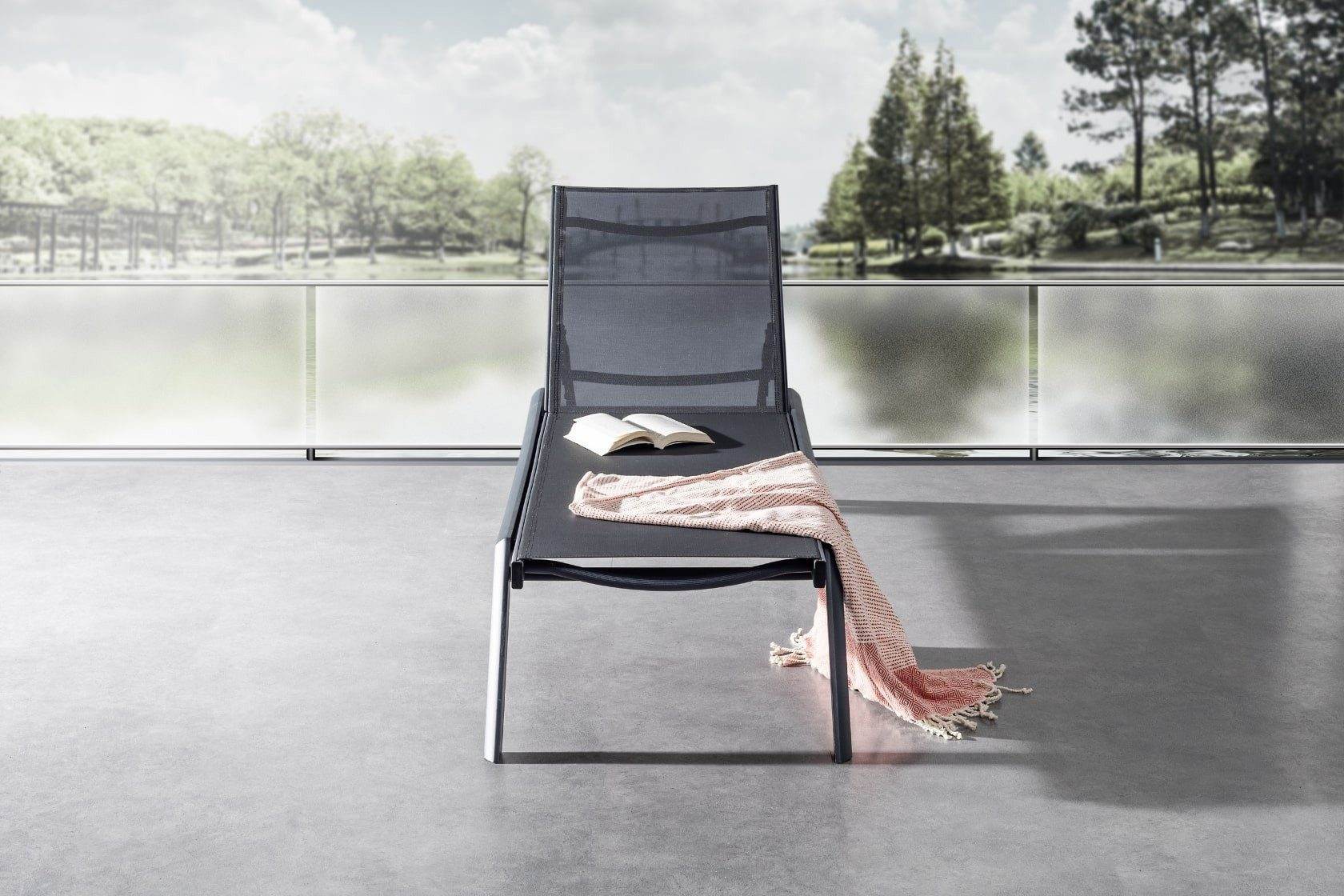 Gowoll Vegas Anthrazit Gartenliege mit Rollen Klappbar Wetterfest