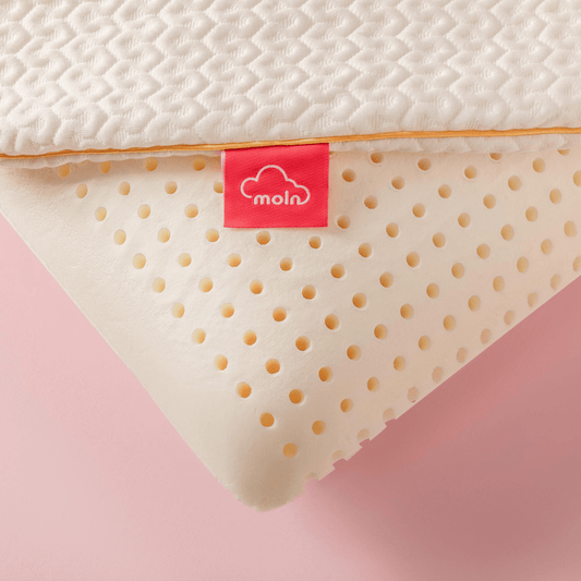 Moln Aircomfort Visco Nackenkissen | Ergonomisches Memory Foam Kissen mit Luftlöchern | 40x60+15 cm
