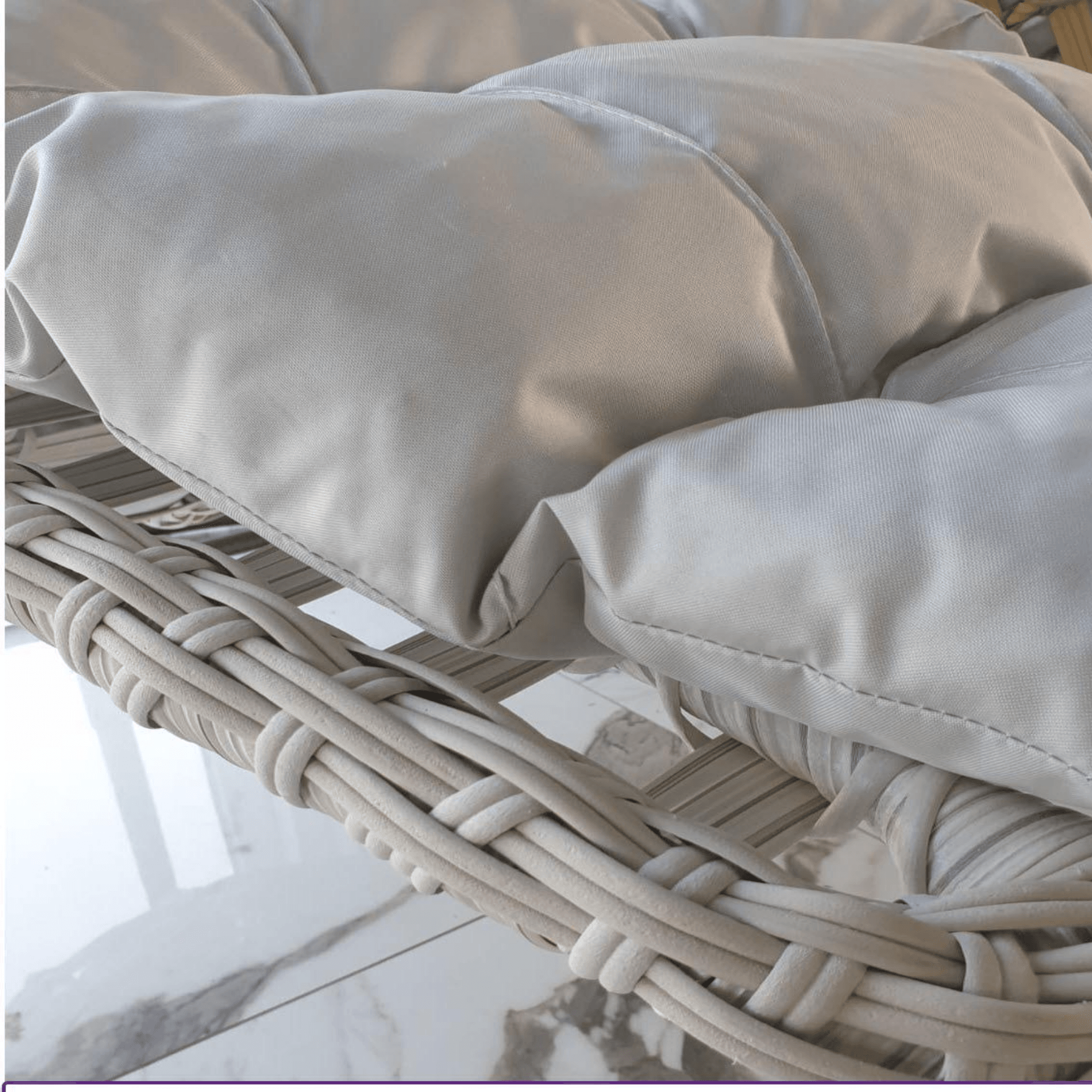 Alacati Plus Hängesessel mit Gestell – Handgefertigt, Rattan, Sonnendach & Fußablage