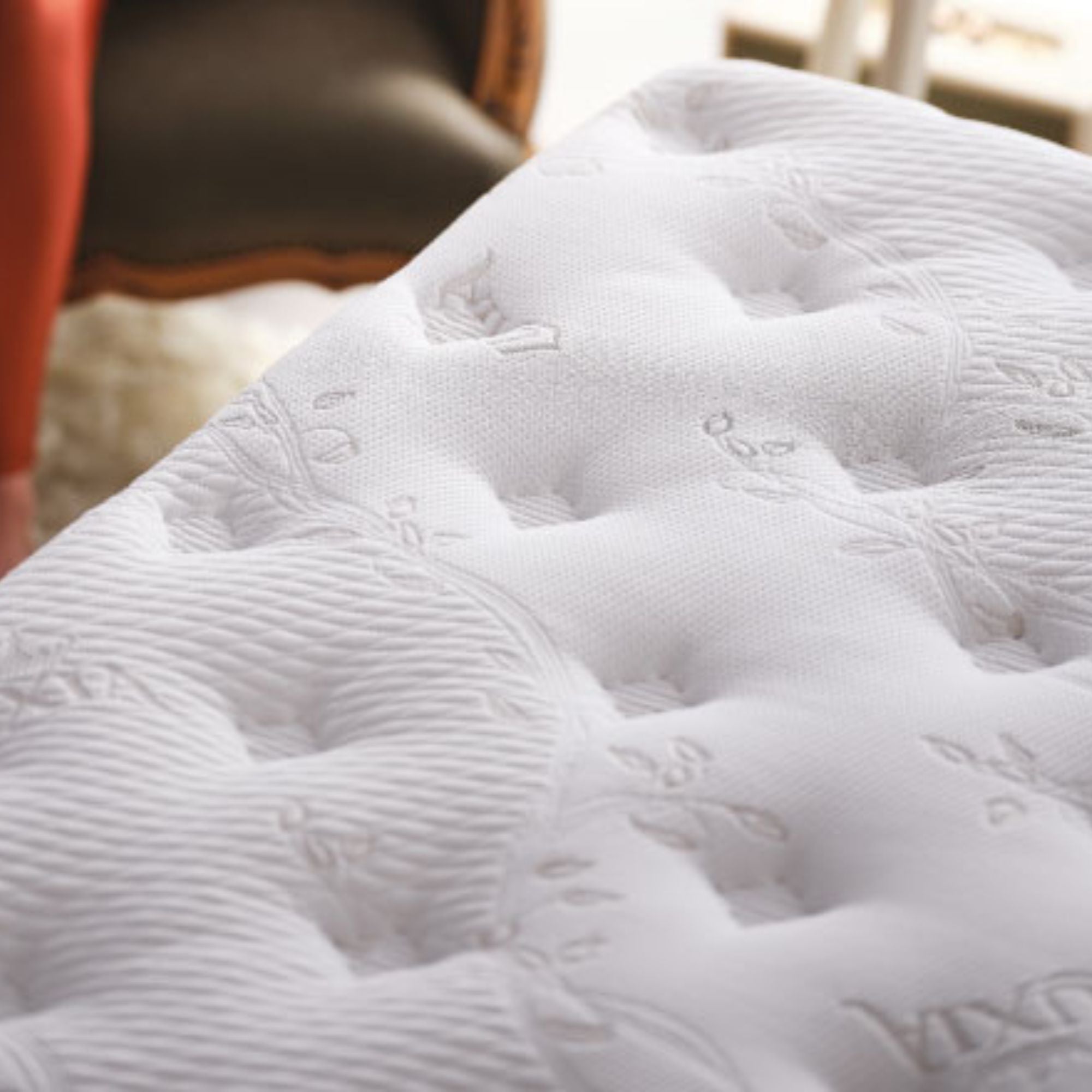 Bambi Luxia Boxspringbett 140x200 cm – H4 Komfort-Pad & Taschenfederkern
