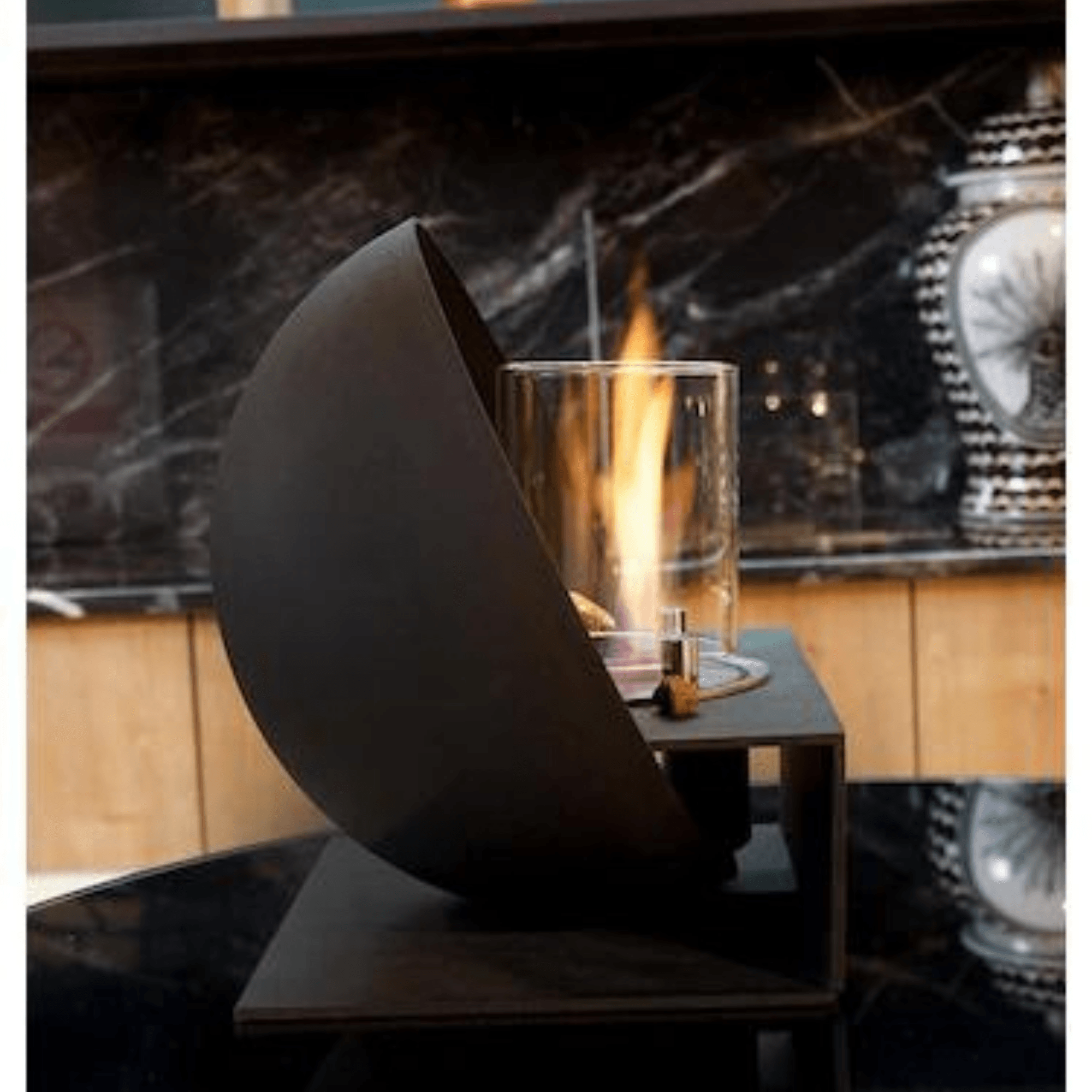 Korflame Metto Schwarzer Tischkamin