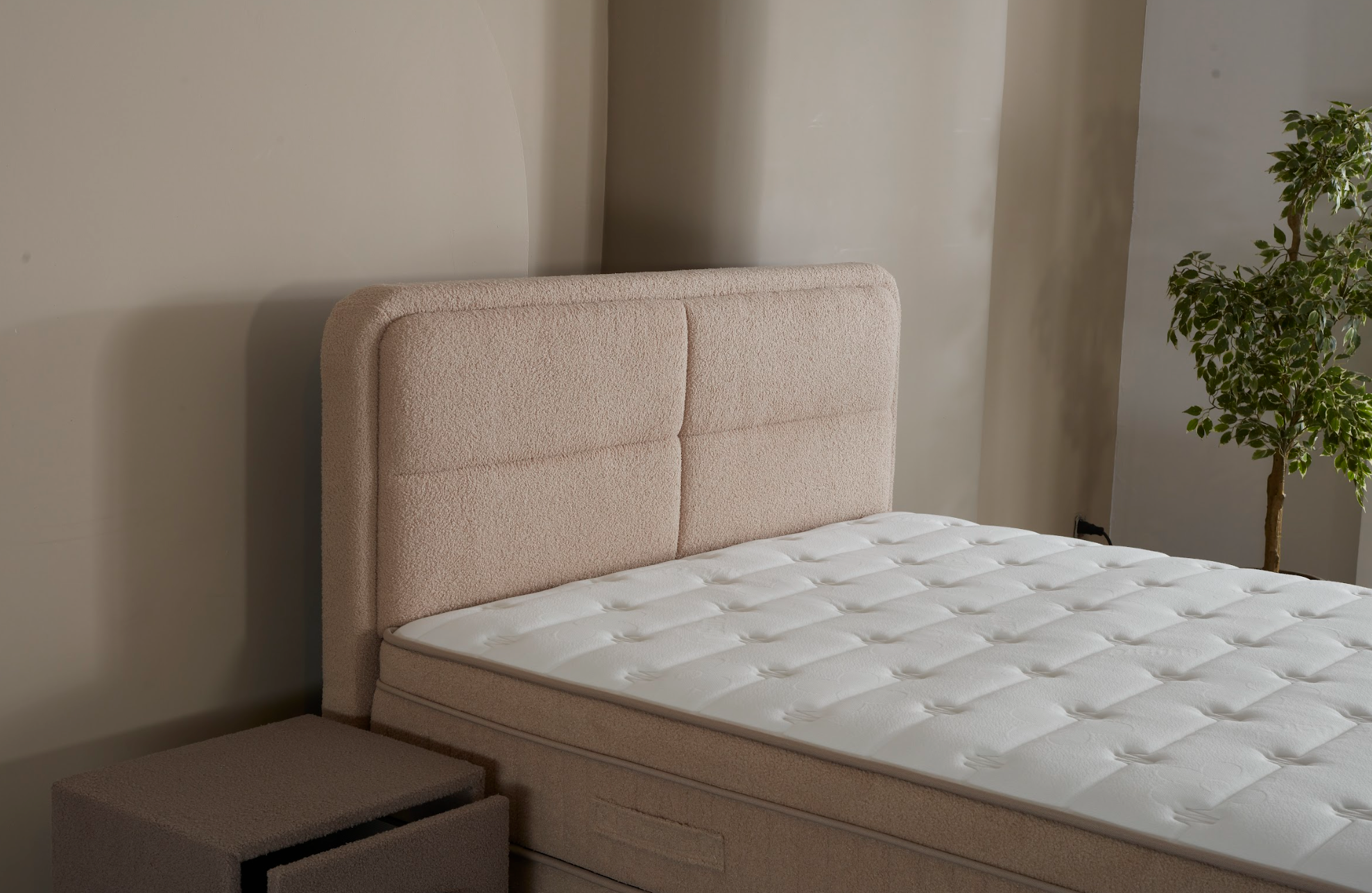 BSS LUCCEBEDD Boxspringbett Set |  Matratze H3 | Box und Kopfteil