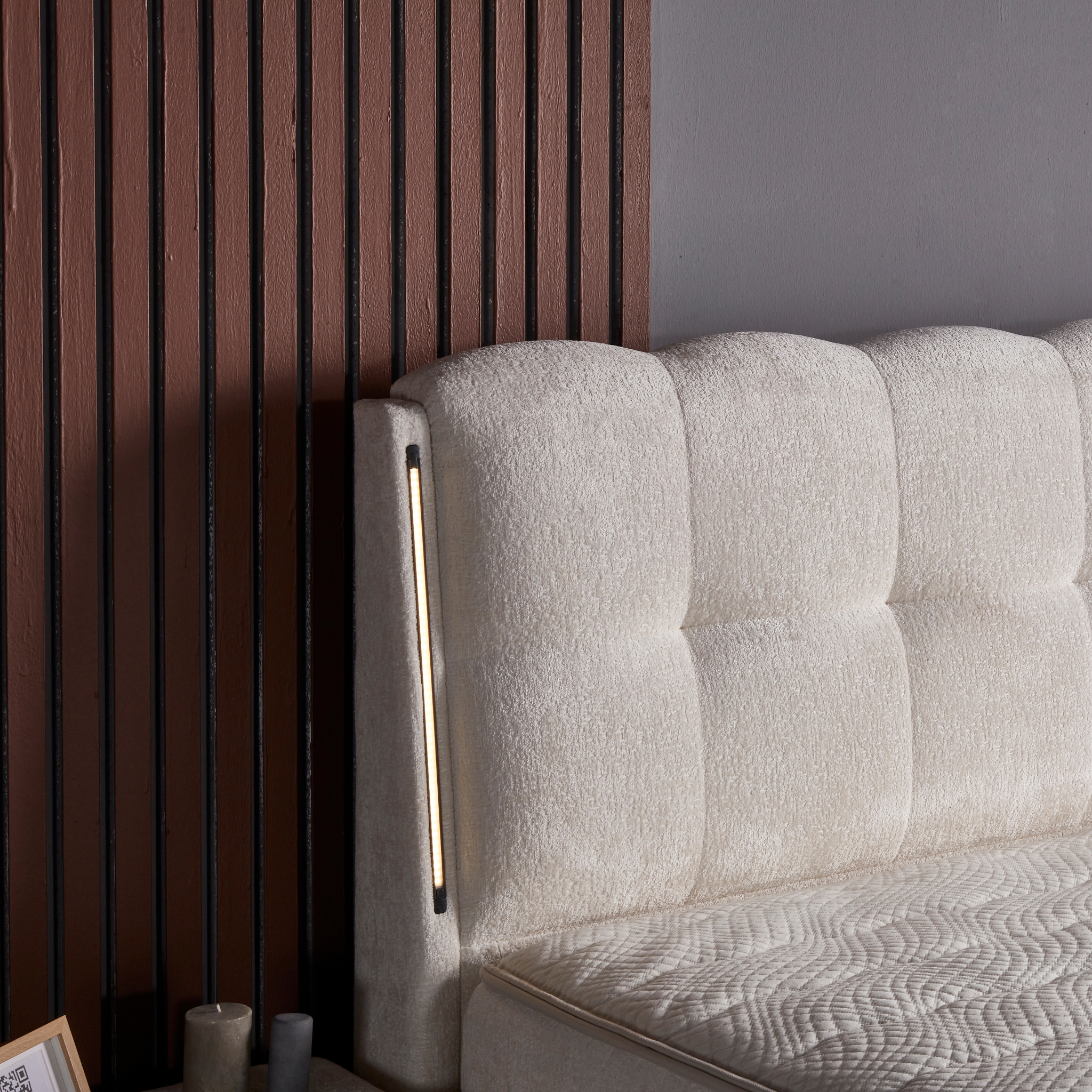 Naturalbett Boxspringbett mit Matratze LED
