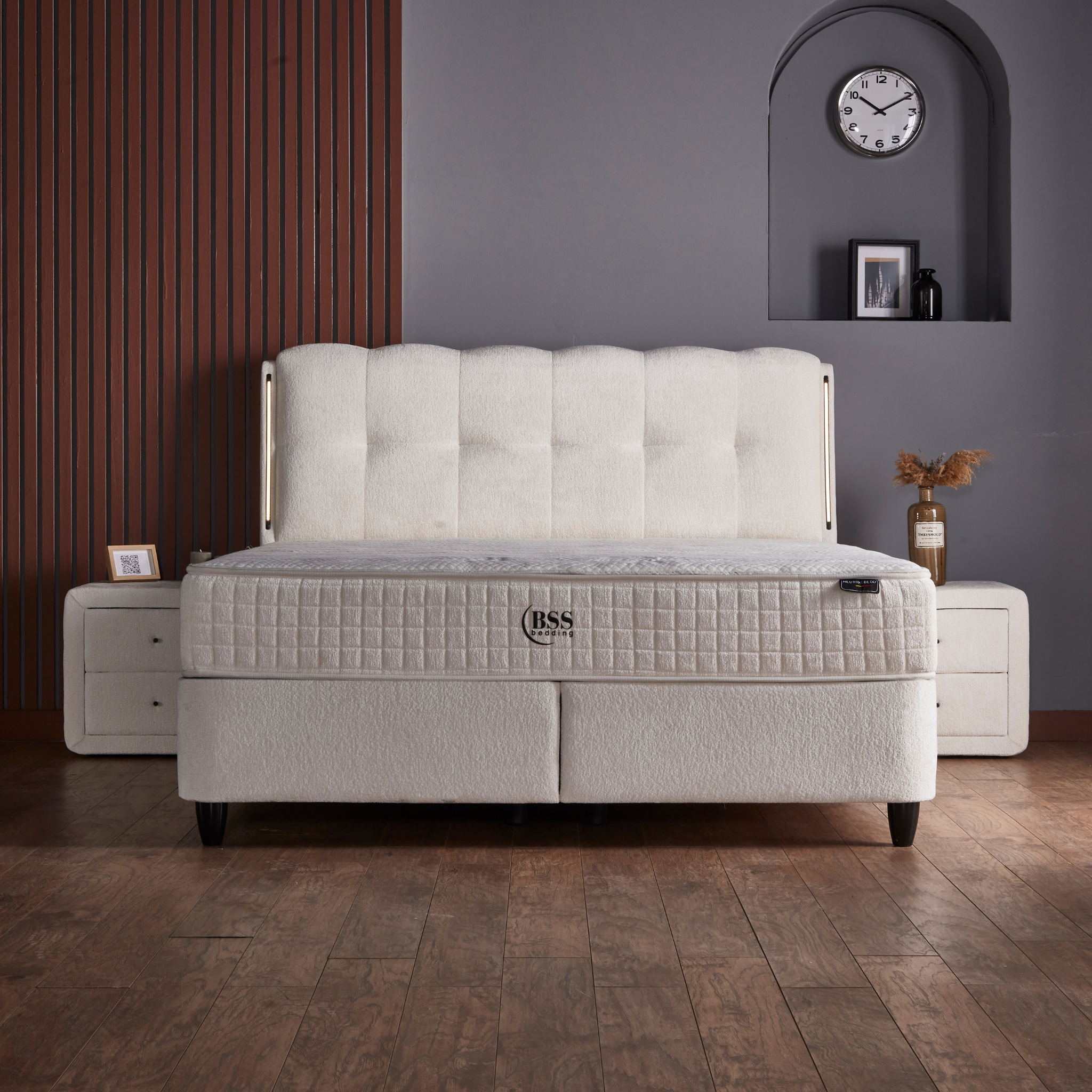 Naturalbett Boxspringbett mit Matratze LED