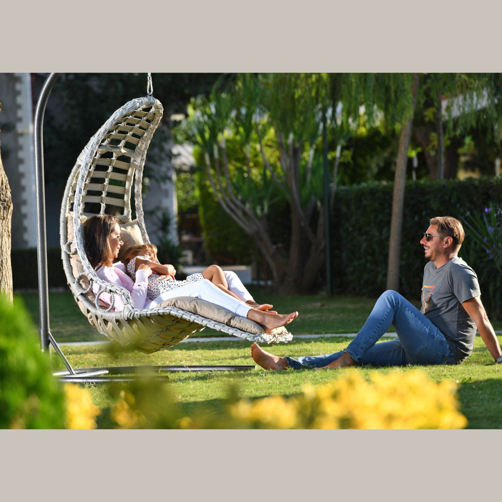 Gowoll Bodrum Gartenschaukel Rattan Hängesessel mit Gestell Hängeschaukel Bodrum