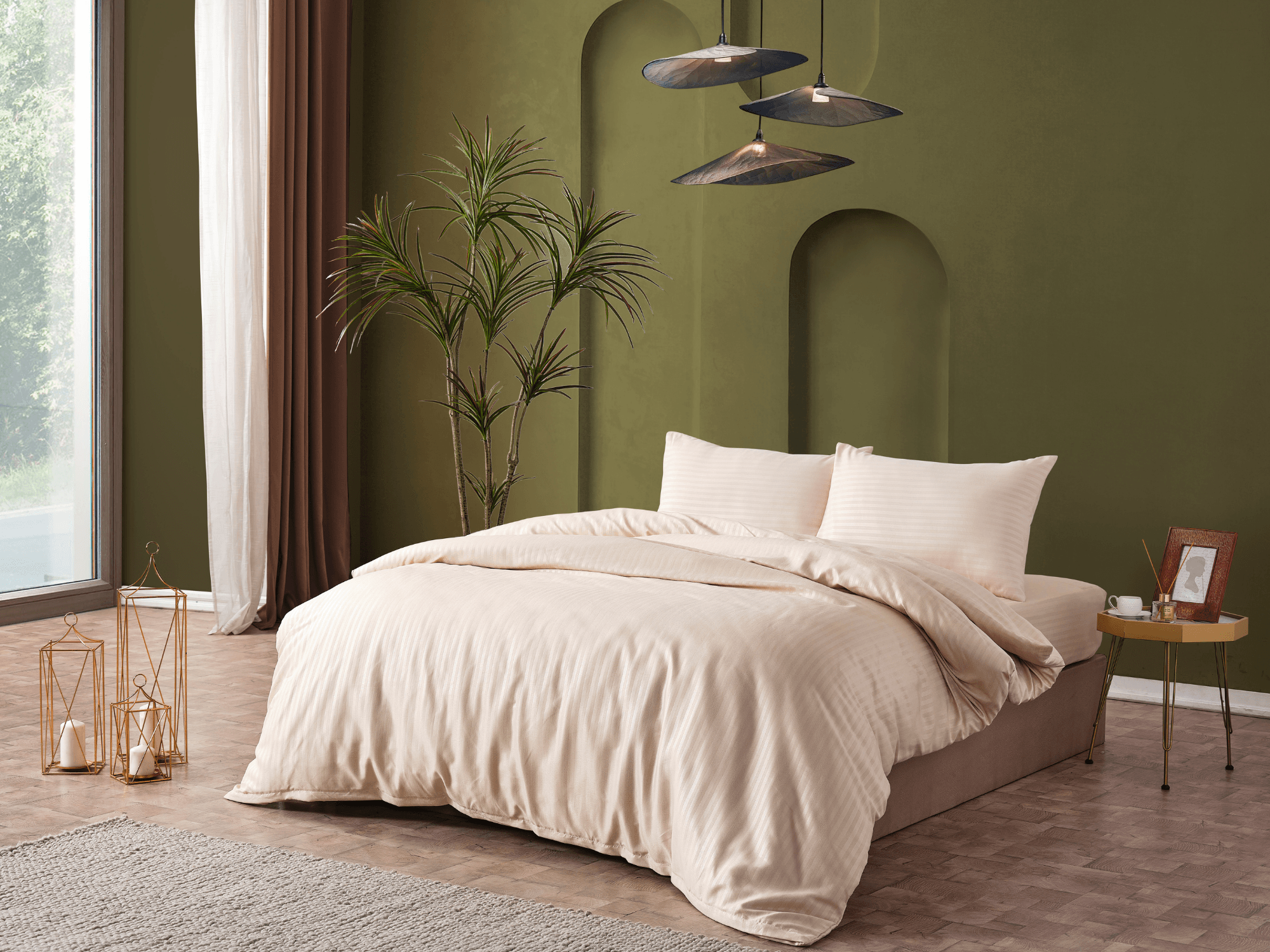 Luxus Bettwäsche Set Creme 200x220 | 4-teiliges Mikrofaser Satin Set von Gowoll