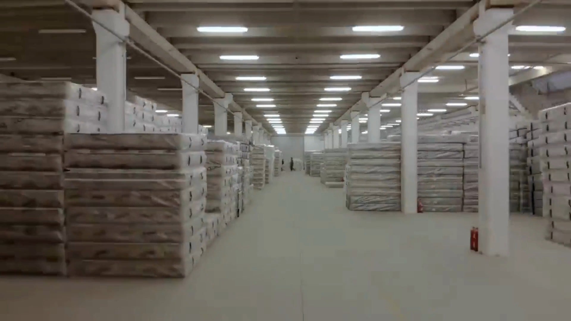Großes Matratzen- und Boxspring-Lager der Produktion