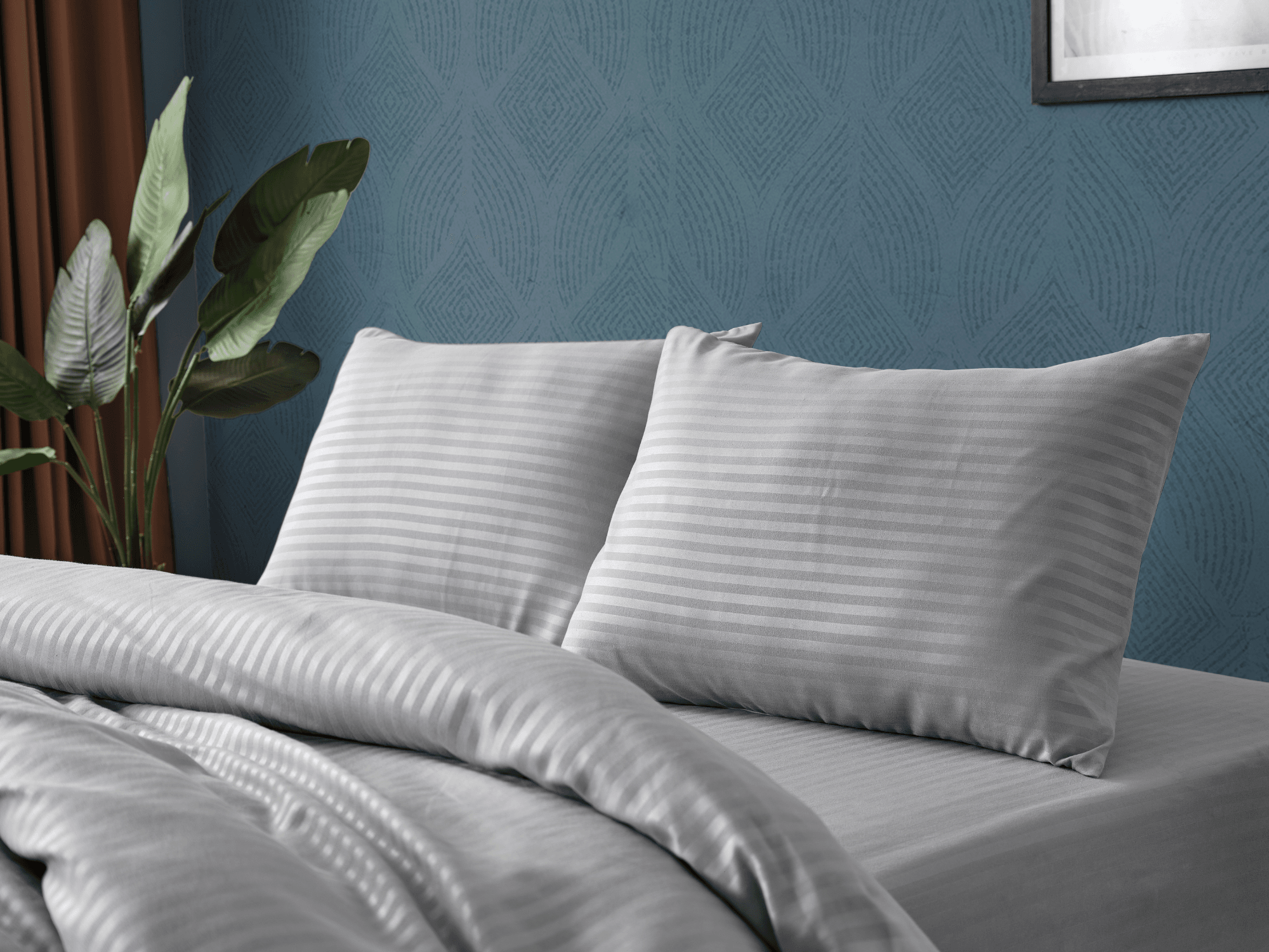 Gowoll Bettwäsche Set Stone 200x220 | 4-teiliges Mikrofaser-Satin Bettwäscheset in Hellgrau